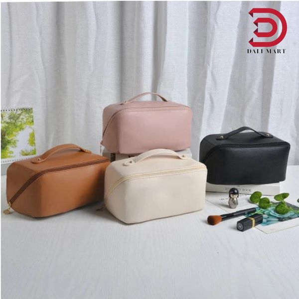 Portable Cosmetic Pouch